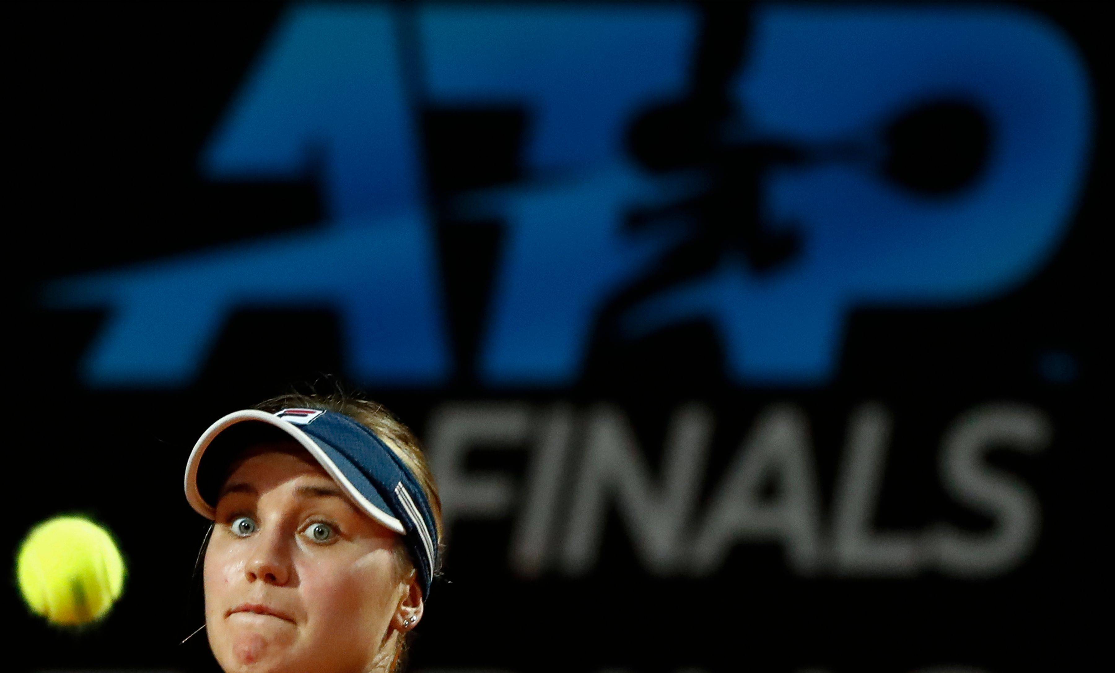 阿扎伦卡官方宣布重返赛场新规，巴塞罗那引发争议！的简单介绍